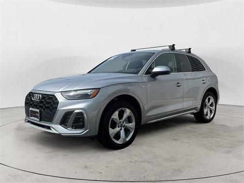 2025 Audi Q5 45 S line quattro Premium