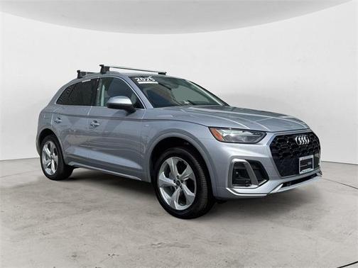 2025 Audi Q5 45 S line quattro Premium