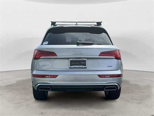 2025 Audi Q5 45 S line quattro Premium