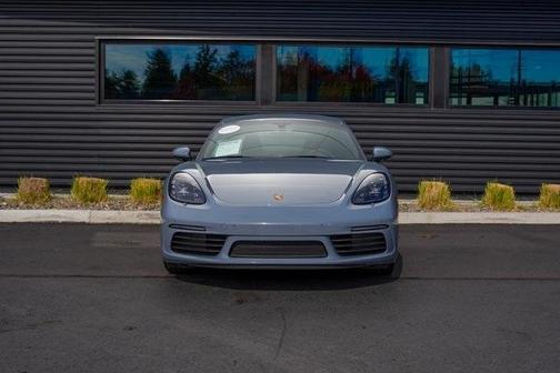 2025 Porsche 718 Cayman 