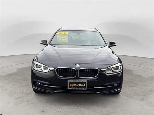 2018 BMW 330 i xDrive