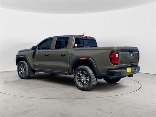 2023 GMC Canyon AT4