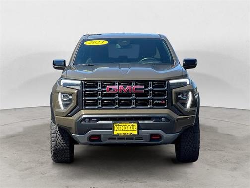 2023 GMC Canyon AT4
