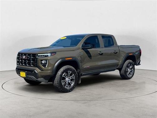 2023 GMC Canyon AT4