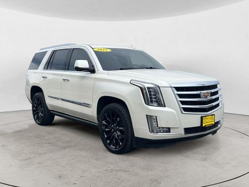 White Diamond Clearcoat 2015 Cadillac Escalade Premium