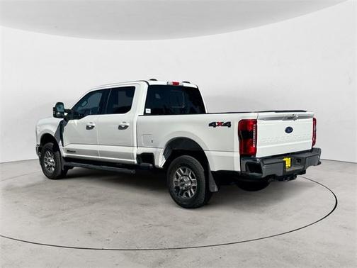 2023 Ford F-350 Lariat Super Duty