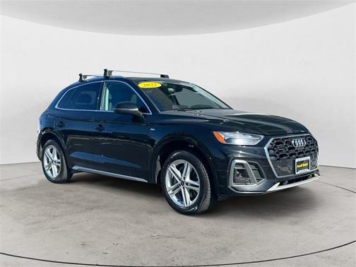 2022 Audi Q5 e 55 S line quattro Premium