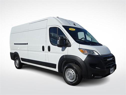 2025 RAM ProMaster 2500 Tradesman