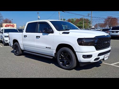 Bright White Clearcoat 2023 RAM 1500 Big Horn/Lone Star