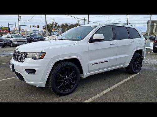2019 Jeep Grand Cherokee Altitude