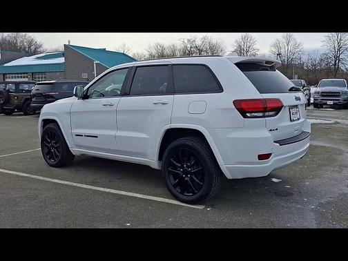 2019 Jeep Grand Cherokee Altitude