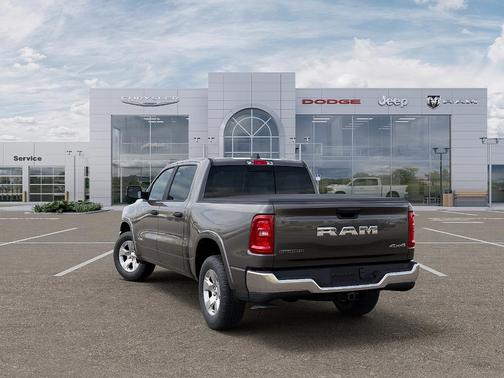 Granite Crystal Metallic Clearcoat 2026 RAM 1500 Big Horn/Lone Star