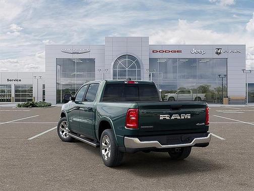 Serrano Green Metallic 2026 RAM 1500 Big Horn/Lone Star