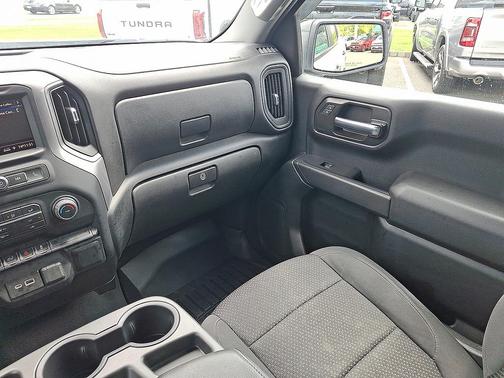 Summit White 2021 Chevrolet Silverado 1500 Custom Trail Boss