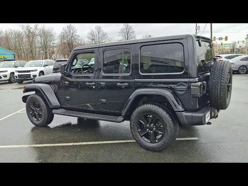 2022 Jeep Wrangler Unlimited Sahara