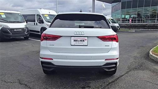 2023 Audi Q3 Premium 45 TFSI S line quattro Tiptronic