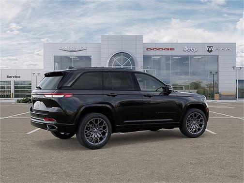 2025 Jeep Grand Cherokee Summit
