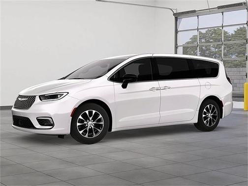 2026 Chrysler Pacifica L
