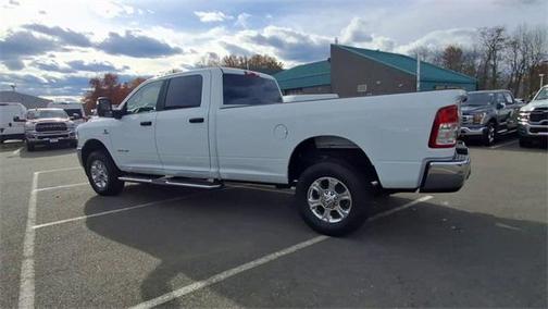 2024 RAM 2500 Big Horn Crew Cab 4x4 8' Box