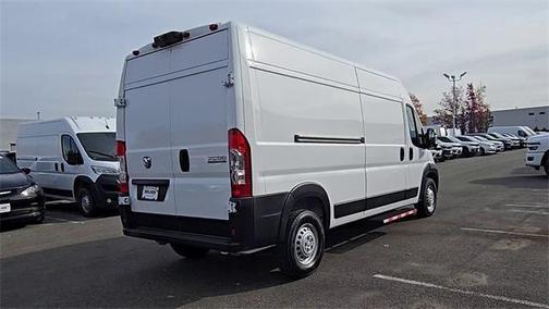 2025 RAM ProMaster 2500 Tradesman