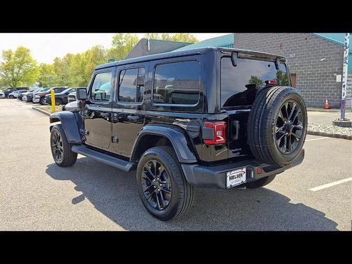 Black Clearcoat 2025 Jeep Wrangler 4xe Sahara