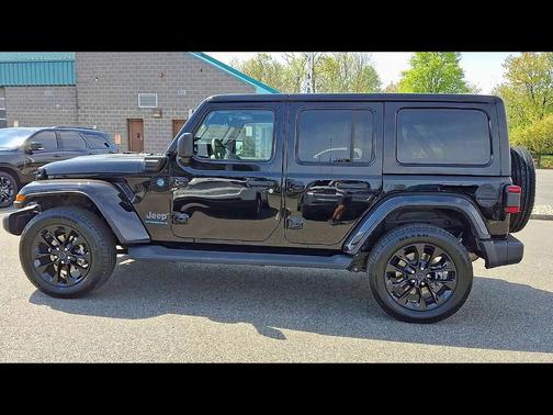 Black Clearcoat 2025 Jeep Wrangler 4xe Sahara