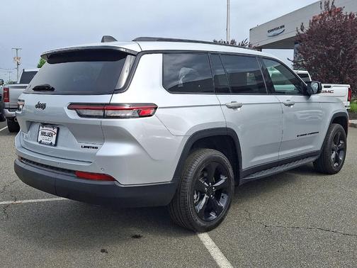 Silver Zynith 2025 Jeep Grand Cherokee L Limited