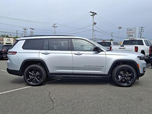 Silver Zynith 2025 Jeep Grand Cherokee L Limited