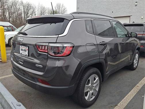 2022 Jeep Compass Latitude