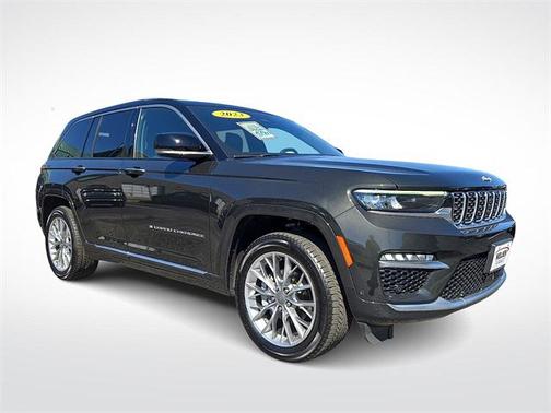 2023 Jeep Grand Cherokee Summit