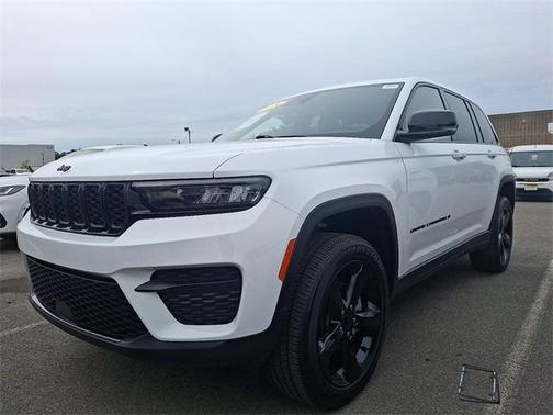 2024 Jeep Grand Cherokee Altitude