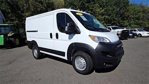 2025 RAM ProMaster 1500 Low Roof