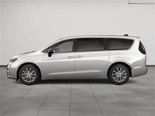 2025 Chrysler Pacifica L
