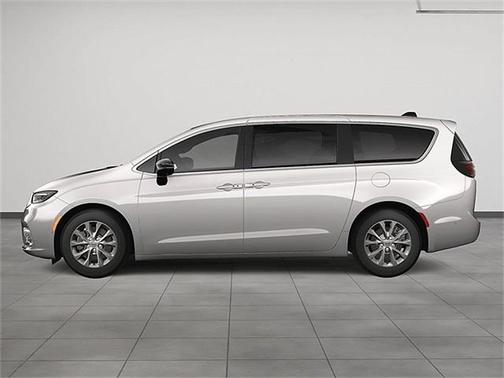 2025 Chrysler Pacifica L
