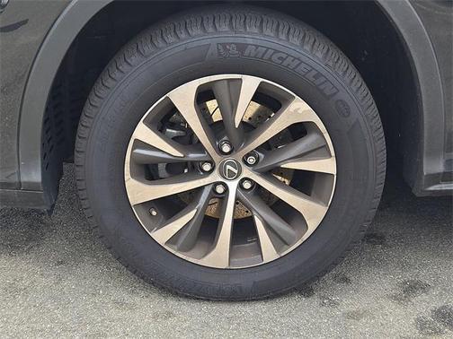 2022 Lexus RX 350L Base