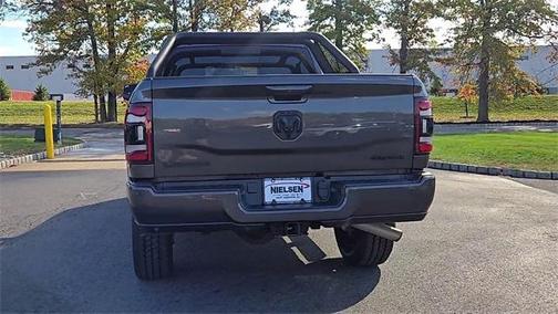 2022 RAM 2500 Laramie Crew Cab 4x4 6'4' Box