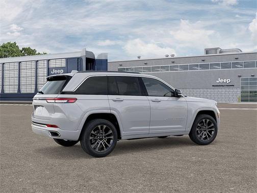 2025 Jeep Grand Cherokee Overland