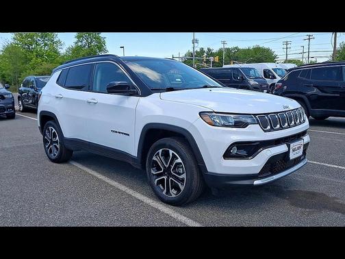 Bright White Clearcoat 2022 Jeep Compass Limited