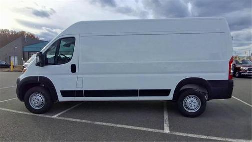 2025 RAM ProMaster 2500 Tradesman