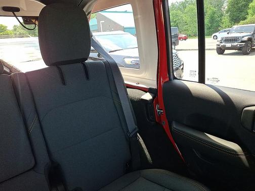 Firecracker Red Clearcoat 2025 Jeep Wrangler 4xe Sahara