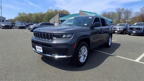 2022 Jeep Grand Cherokee L Laredo