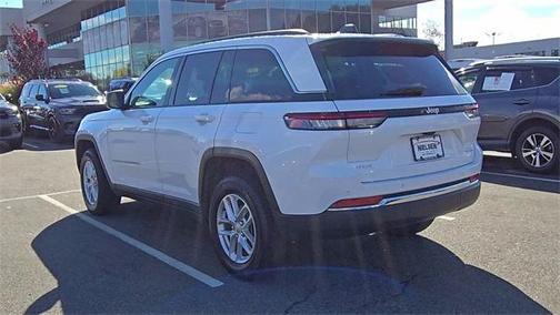 2024 Jeep Grand Cherokee Laredo