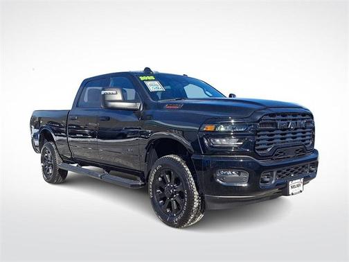 2025 RAM 2500 Big Horn Crew Cab 4x4 6'4' Box