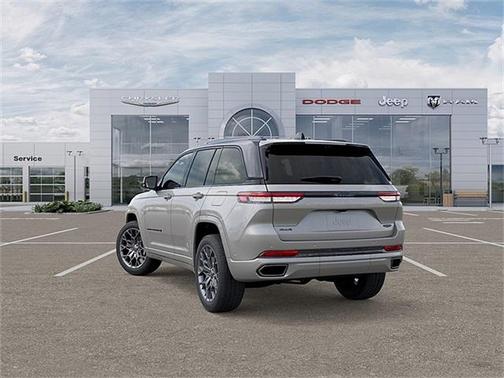 2025 Jeep Grand Cherokee Summit
