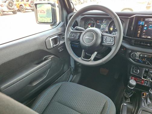Anvil Clearcoat 2025 Jeep Wrangler 4xe Rubicon