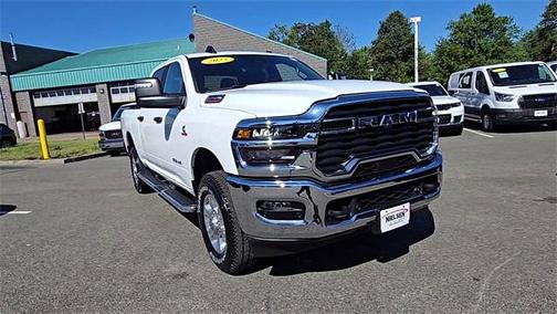 2025 RAM 2500 Big Horn Crew Cab 4x4 6'4' Box