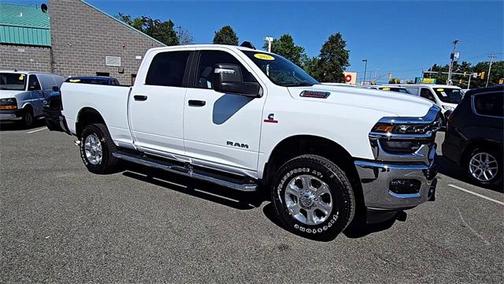 2025 RAM 2500 Big Horn Crew Cab 4x4 6'4' Box