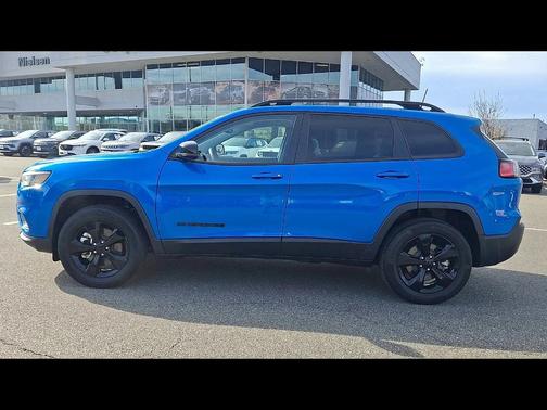 Hydro Blue Pearlcoat 2023 Jeep Cherokee Altitude