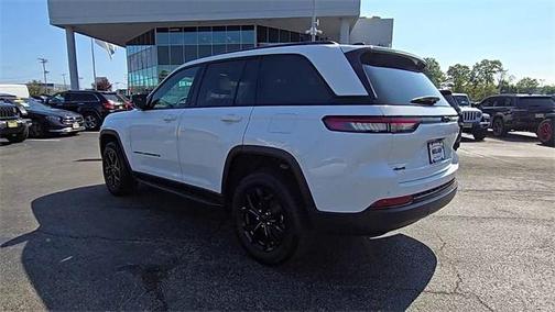2024 Jeep Grand Cherokee Altitude
