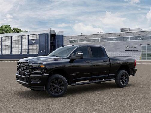 Diamond Black Crystal Pearlcoat 2026 RAM 2500 Big Horn Crew Cab 4x4 6'4' Box